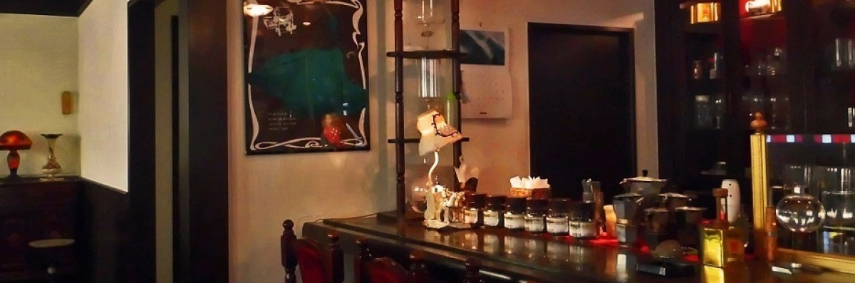 喫茶店店内入り口