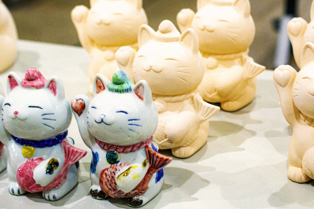 招き猫の工芸品